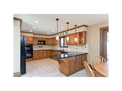 2327 S 22nd St, Marion, IA 52302 - photo 5