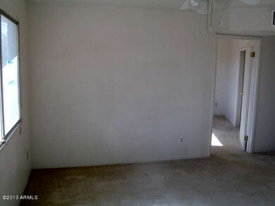 023-344748 - Living Room Unit 1