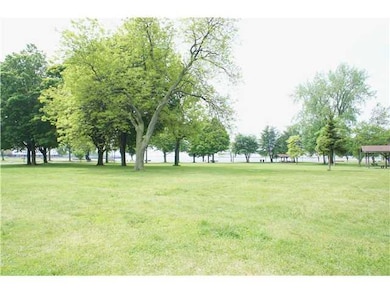 View The park and Lake Erie are right outside your