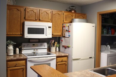 731 Millcrest Dr, Marysville, OH 43040 - photo 5