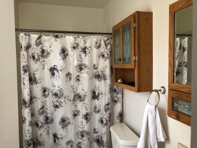 18 Deborah Ln, Matawan, NJ 07747 - photo 6