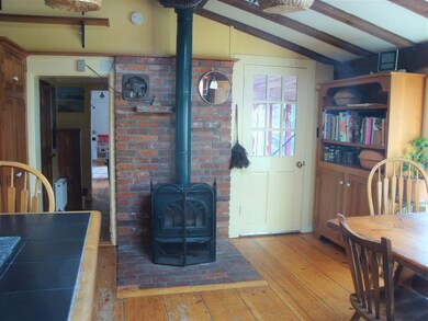 39 S Wardsboro Rd, Newfane, VT 05345 - photo 6