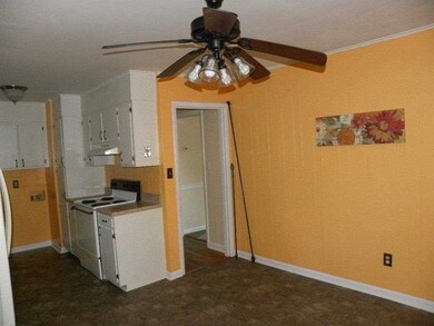 146 Cardinal Rd, Jacksonville, NC 28546 - photo 5