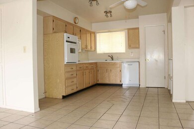 9221 N Balboa Dr, Sun City, AZ 85351 - photo 5