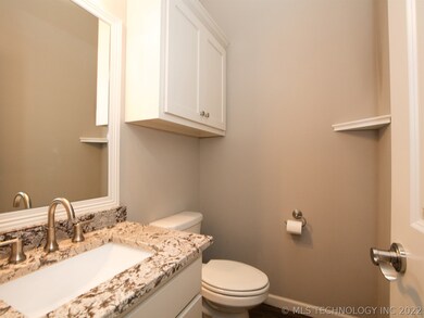 417 W 127th St S, Jenks, OK 74037 - photo 5
