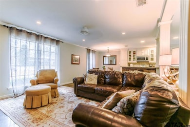 539 Whittle St, Tyler, TX 75701 - photo 6