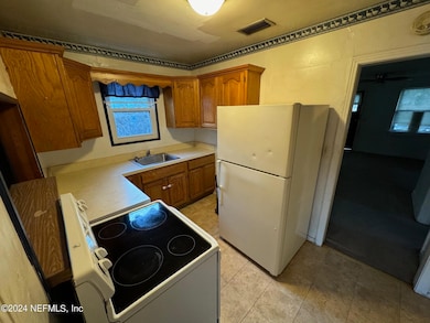 5148 Colonial Ave, Jacksonville, FL 32210 - photo 7