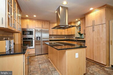 6321 Mori St, McLean, VA 22101 - photo 5