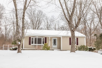 32 Paradise Lake Rd, Monson, MA 01057 - photo 4