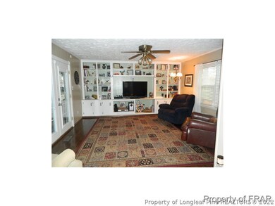 7533 Bridgeman Dr, Fayetteville, NC 28303 - photo 6