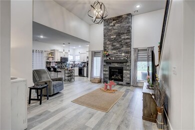 1824 Silverback Way, Pittsburg, KS 66762 - photo 5