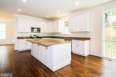 971 Erna Dr, Eldersburg, MD 21784 - photo 6