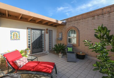 10190 N Valle Del Oro Dr, Tucson, AZ 85737 - photo 6