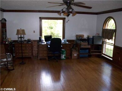 Den/Family/Great Room - Oversized Great /Family Ro