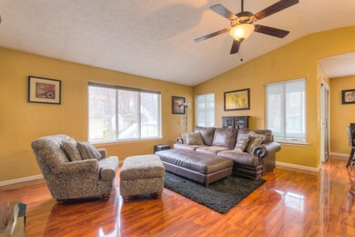 833 Summer Creek Ct-5