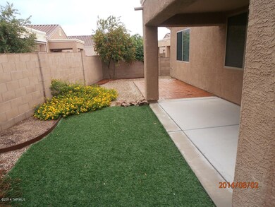 2284 E Stone Stable Dr, Tucson, AZ 85737 - photo 4