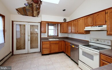 2905 Berwick Ave, Parkville, MD 21234 - photo 7