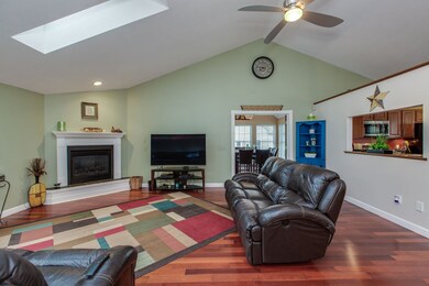 27 G h Carter Dr, Danville, NH 03819 - photo 7