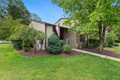 153 Cross Slope Ct unit A, Manalapan, NJ 07726 - photo 3