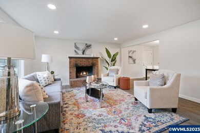 933 Mader Ave SE, Salem, OR 97302 - photo 4