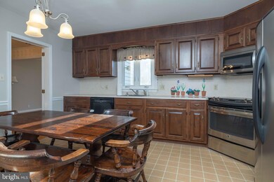 2612 Longfellow Dr, Wilmington, DE 19808 - photo 6