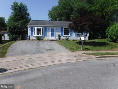 541 Logan St, Frederick, MD 21701 - photo 2