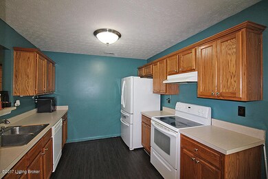 9211 Jefferson Ave, Louisville, KY 40291 - photo 3