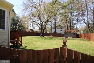 211 Meadow Ave, Colonial Beach, VA 22443 - photo 4