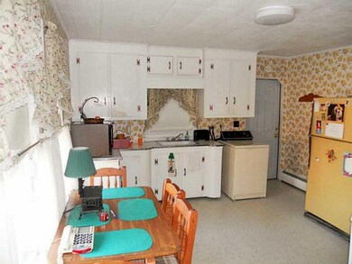 81 Forest St, Saco, ME 04072 - photo 6