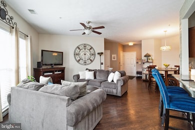 2507 Amber Orchard Ct W unit U204, Odenton, MD 21113 - photo 4