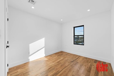 218-36 133rd Rd, Laurelton, NY 11413 - photo 3