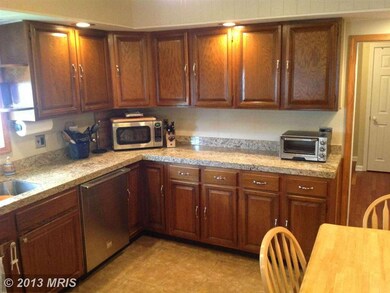 1271 Maple Ave, Halethorpe, MD 21227 - photo 5