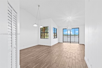 15569 Miami Lakeway N unit 20516, Hialeah, FL 33014 - photo 5