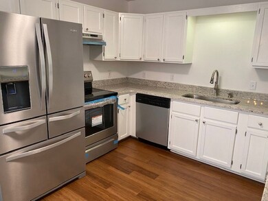 FRENCH DOOR REFRIGERATOR