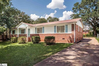 8 Birch St, Inman, SC 29349 - photo 3