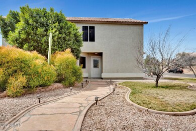 821 E Kesler Ln, Chandler, AZ 85225 - photo 5