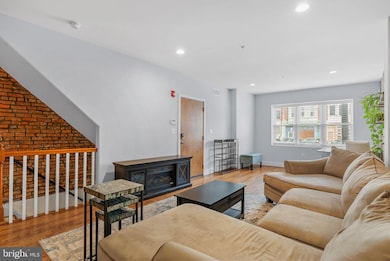 924 S 11th St unit 101, Philadelphia, PA 19147 - photo 6