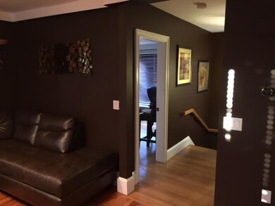 981 Roosevelt Ave, Pawtucket, RI 02861 - photo 4