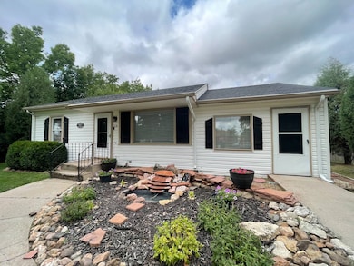 314 Main Ave, Goodland, KS 67735 - photo 4