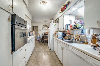 3707 High Vista Dr, Dallas, TX 75244 - photo 6