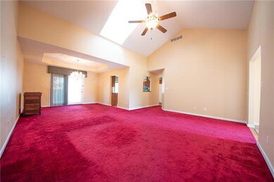 3290 Queensbury Dr, Columbus, IN 47203 - photo 5