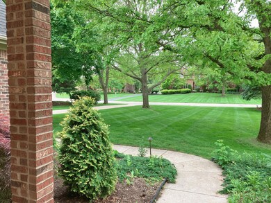 5060 Oak Tree Ct unit 132, Ann Arbor, MI 48108 - photo 2