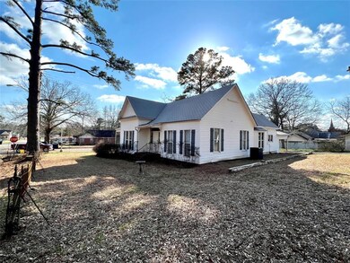 Front-side - N Magnolia side