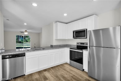 868 Winwood Cir, Fort Myers, FL 33913 - photo 5