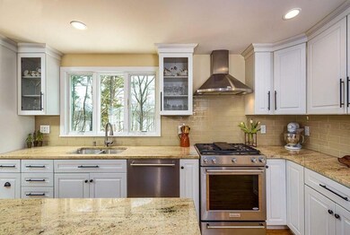 5 Crestview Dr, Southborough, MA 01772 - photo 3