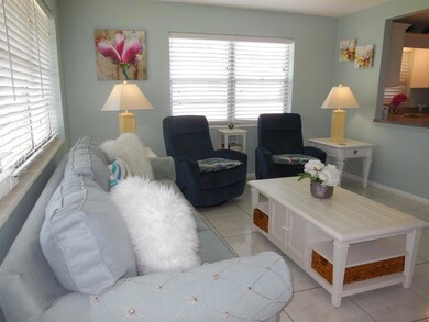 424 Windsor R, West Palm Beach, FL 33417 - photo 7