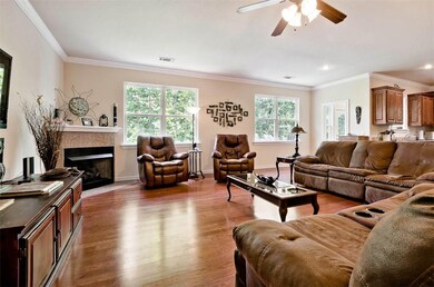 32 Berkshire Dr, Bella Vista, AR 72714 - photo 4