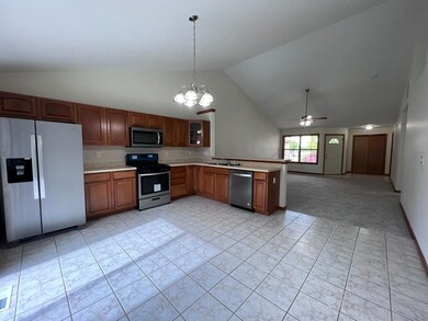 10460 Pike St, Crown Point, IN 46307 - photo 2