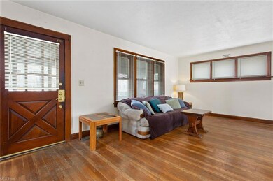 2328 E 32nd St, Lorain, OH 44055 - photo 2