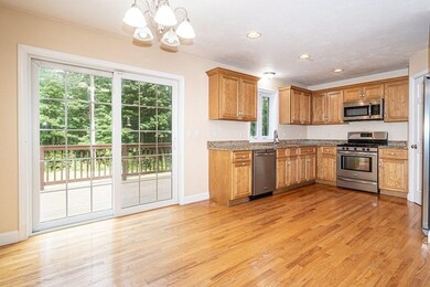 10 Searle St, Georgetown, MA 01833 - photo 2